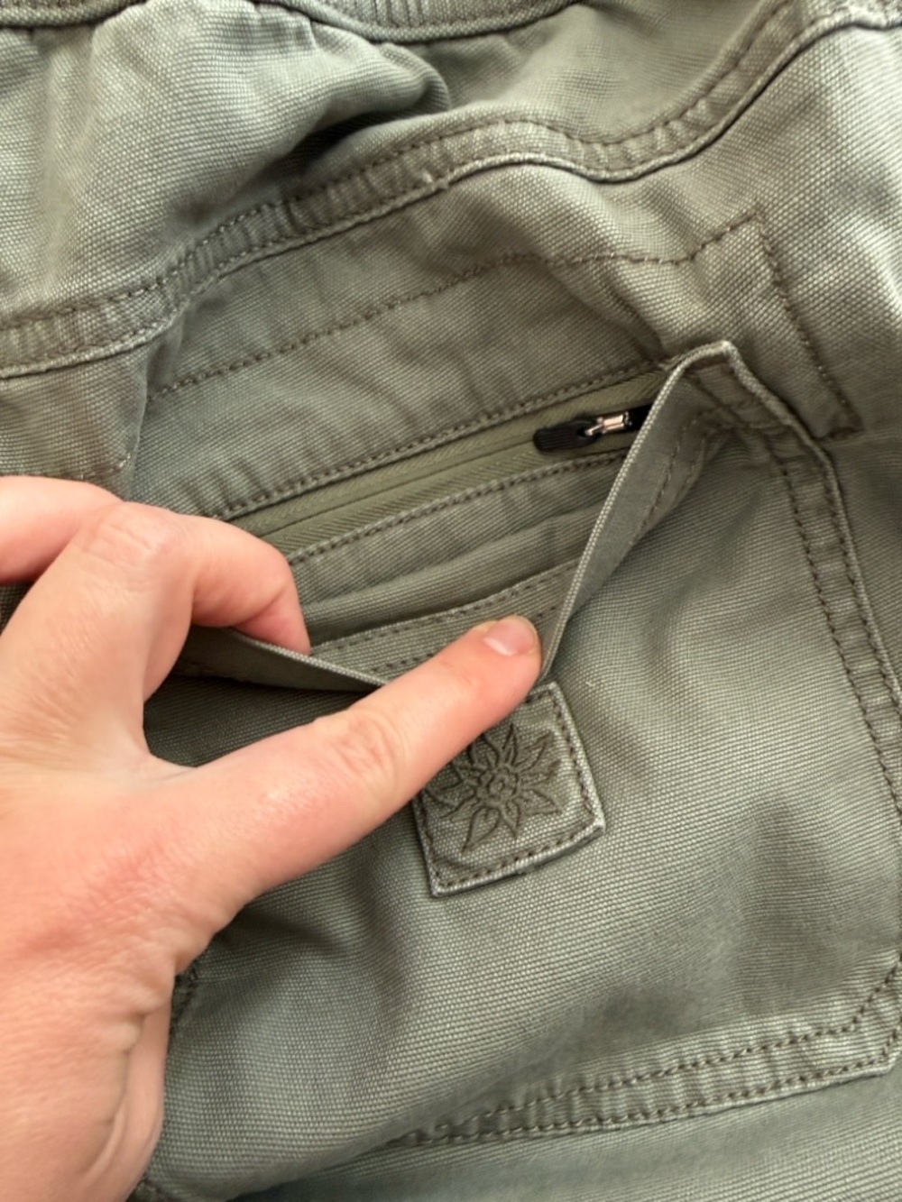 Alpine Design Olive Green Jogger Pants Size L Elastic Waist Utility Casual - Picture 9 of 10